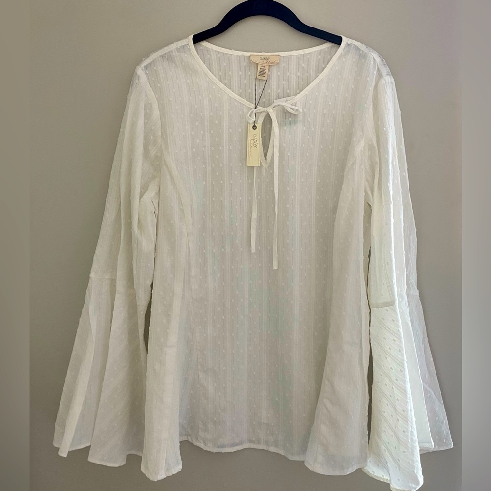 Cupio white flowy blouse